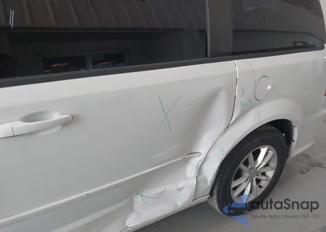 2016 Dodge Grand Caravan Sxt z USA, uszkodzony, nr VIN 2C4RDGCG6GR201737